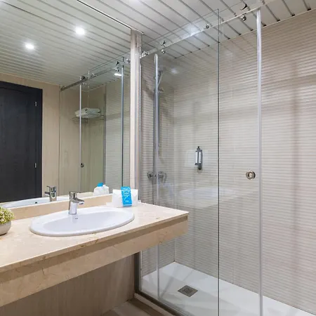 Hotel Puente Real-3