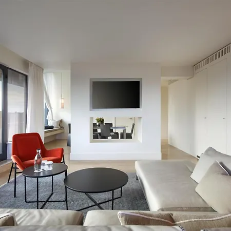 The Morrison Dublin, Curio Collection By Hilton-3