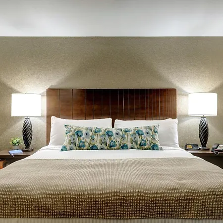 Garrison Hotel & Suites Dover-Portsmouth, An Ascend Collection Hotel-3