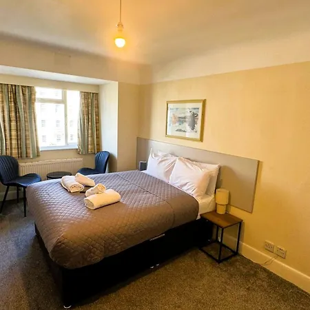 Russel Court Hotel Bournemouth Central-3