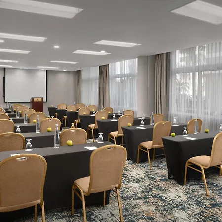 Doubletree By Hilton Lax - El Segundo-2