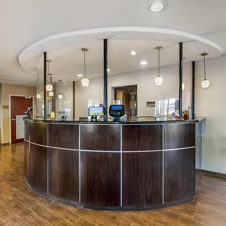 Comfort Suites Blythe-2