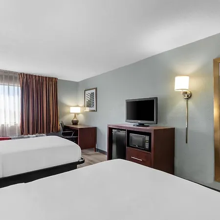 Quality Inn Waverly-3