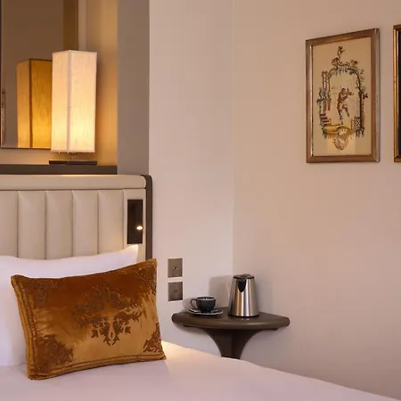 Hotel De Montesquieu-2