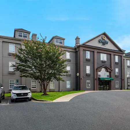 Quality Inn Goldsboro-3