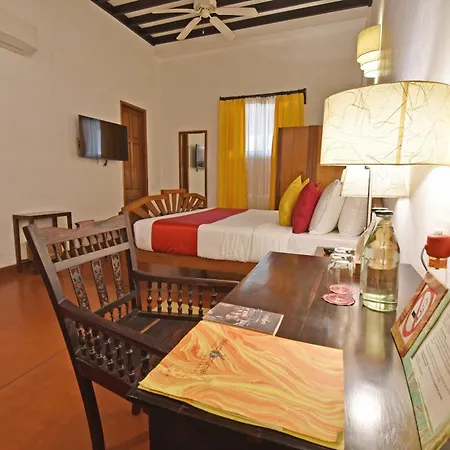 Maison Perumal Pondicherry - A Cgh Earth Experience-3
