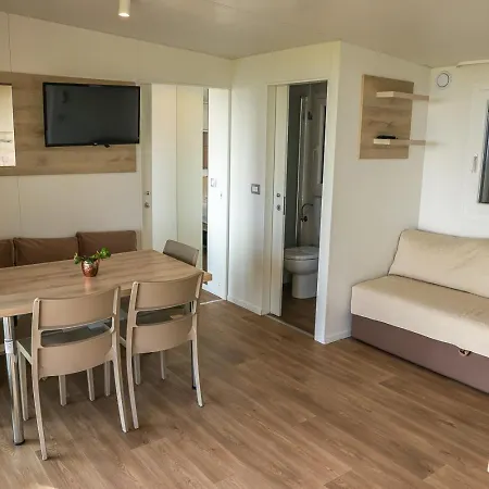 Camp Vransko Lake - Mobile Homes-2