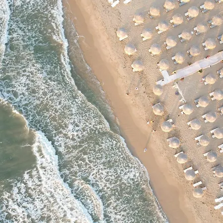 Casa Di Fiore Spa And Medical Hotel, Mineral Pools & Private Beach-2