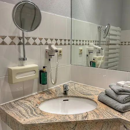 Hotel und Gasthof Wasserburg zu Gommern-3