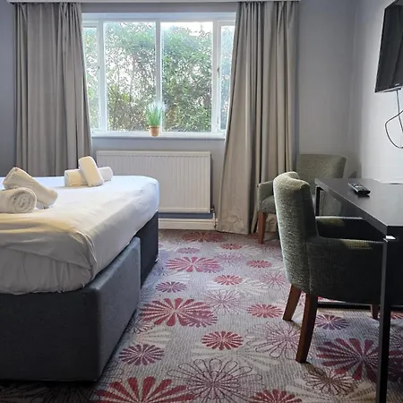 The Warwick Hotel Kenilworth-3