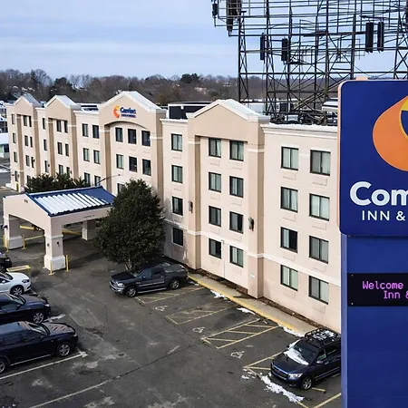 Comfort Inn & Suites Meriden East-3