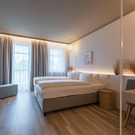 Hafenhotel zu Putbus-2