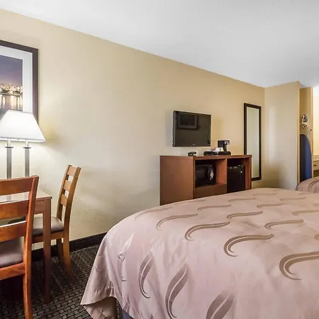 Quality Inn Janesville North-3