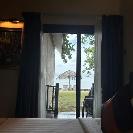 Tunamaya Beach & Spa Resort Tioman Island-3