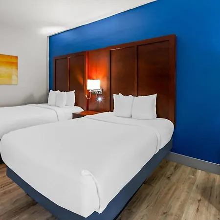 Comfort Inn Laurinburg-3