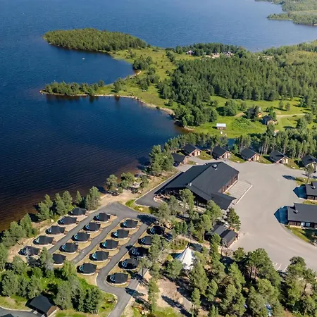 Wilderness Hotel Inari & Igloos-2