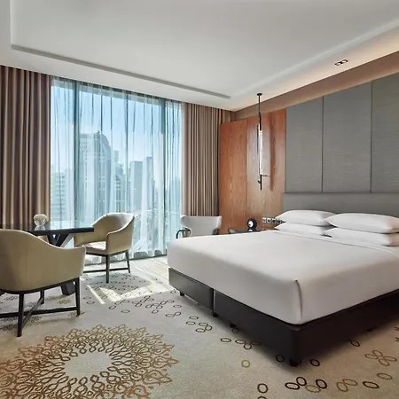 Hyatt Regency Bangkok Sukhumvit-3