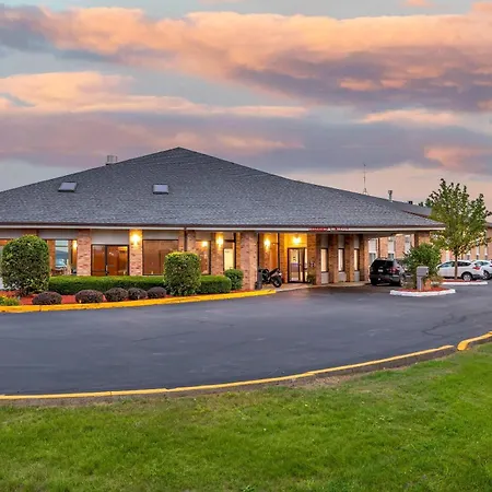 Rodeway Inn Coopersville-3