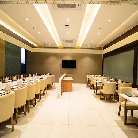 Essentia Luxury Hotel Indore-2