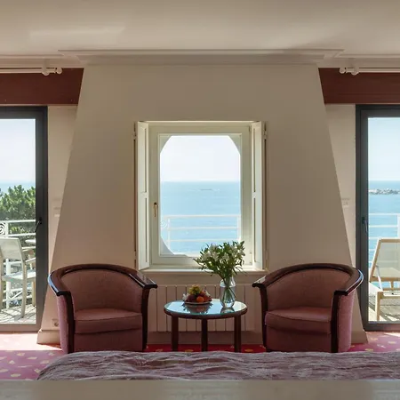 Manoir De Lan Kerellec - Relais & Chateaux - Etoile Michelin-3