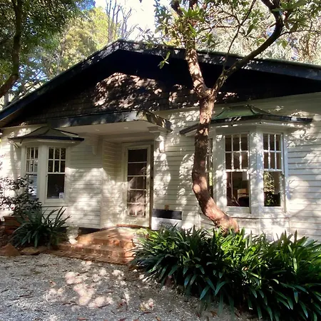 Lochiel Cottages - Dandenong Ranges Escape-3