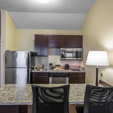 Mainstay Suites Brentwood-Nashville-2