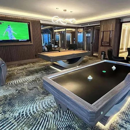 Safi Royal Luxury Metropolitan-3