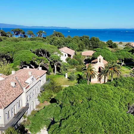 Le Hameau Des Pesquiers Ecolodge&Spa, Curio Collection By Hilton-2