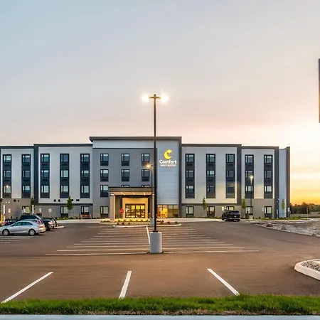 Comfort Inn & Suites-2