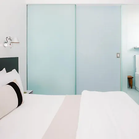 Frame Hotel - Treehouse-3
