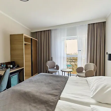 Hotel Aurora Family & Spa-2