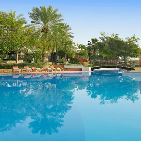 Le Meridien Al Aqah Beach Resort-2