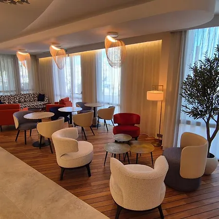 Best Western Premier Hotel Du Vieux-Port-3