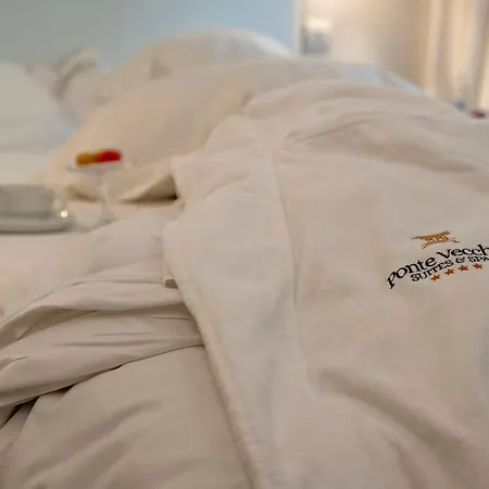 Ponte Vecchio Suites&Spa-3