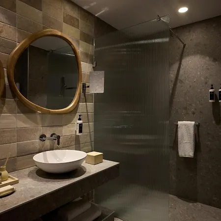Limneon Resort & Spa-3