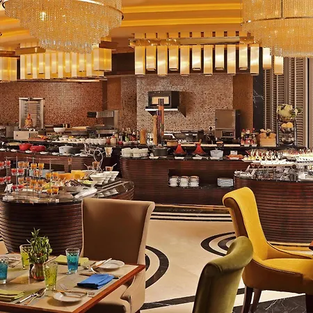 Sheraton Grand Pune Bund Garden Hotel-3