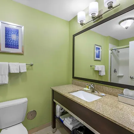 Sleep Inn & Suites Altoona North-3