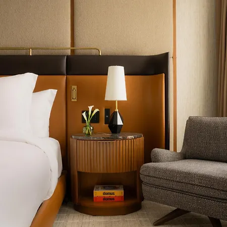 Four Seasons Hotel New York Downtown-3