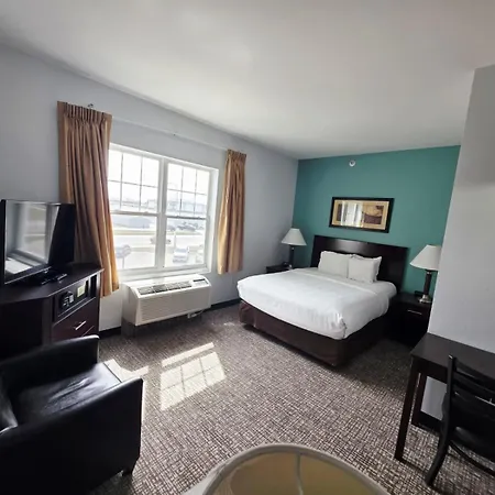 Mainstay Suites Minot-3