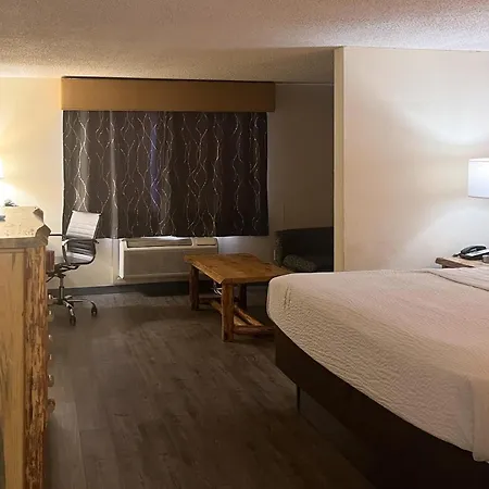 Studio 6 Suites Butte Mt I-90 I-15-3