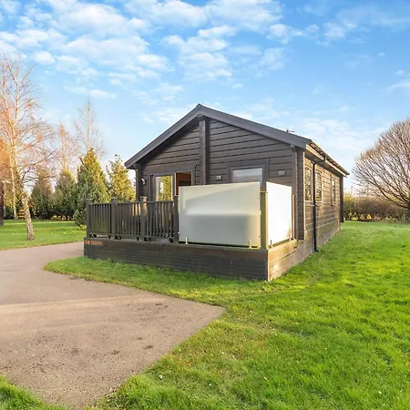 Snainton Luxury Lodges-2