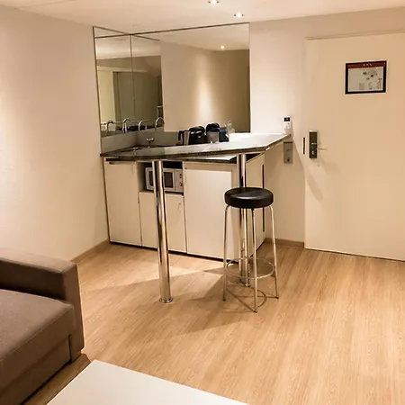 Dormero Hotel Fuerth-3