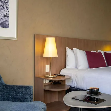 Mercure Sydney St Leonards-3