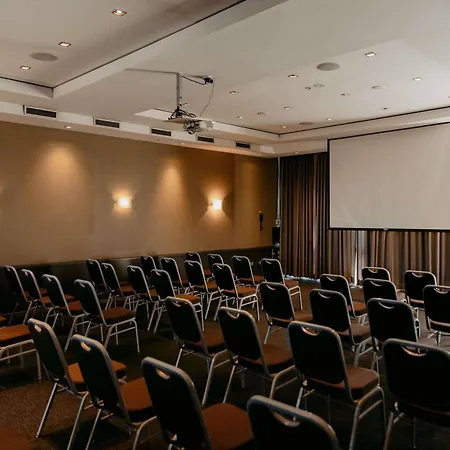 Mercure Sydney Parramatta-3