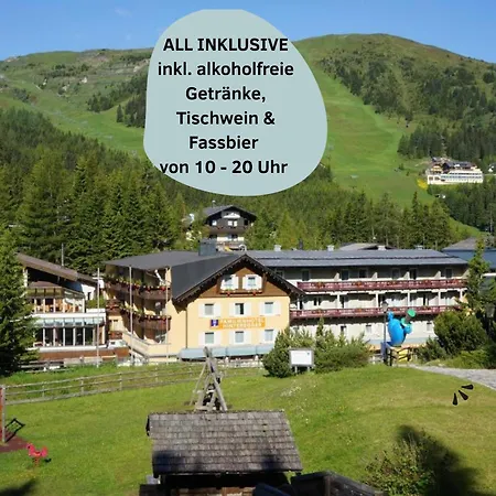 Familienhotel Hinteregger-3