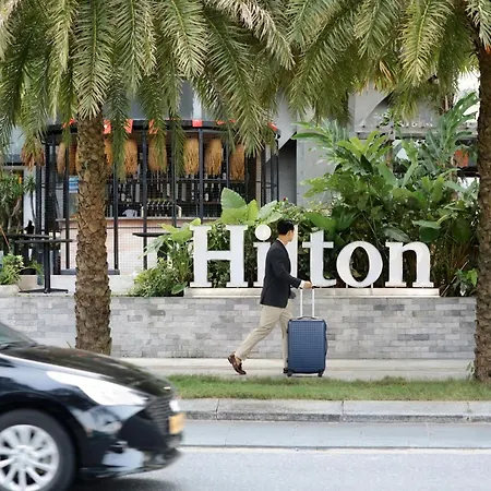Hilton Da Nang-2