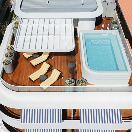 The Surf Yamba - Boutique Hotel-2
