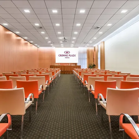 Crowne Plaza Padova By Ihg-3