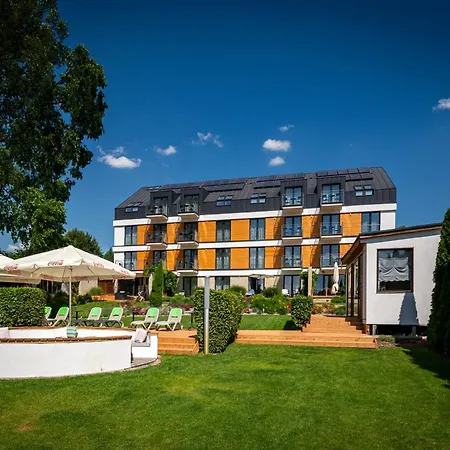 Hotel Uniejow-3
