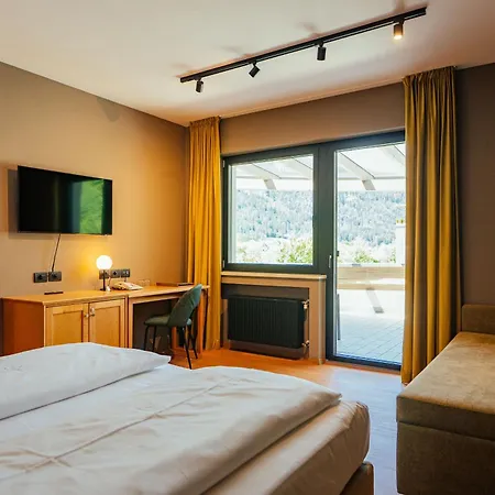 Aktiv & Genusshotel Lodenwirt-2